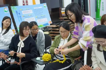 251门课程几乎门门“秒空”！中山青年夜校为何这样火？