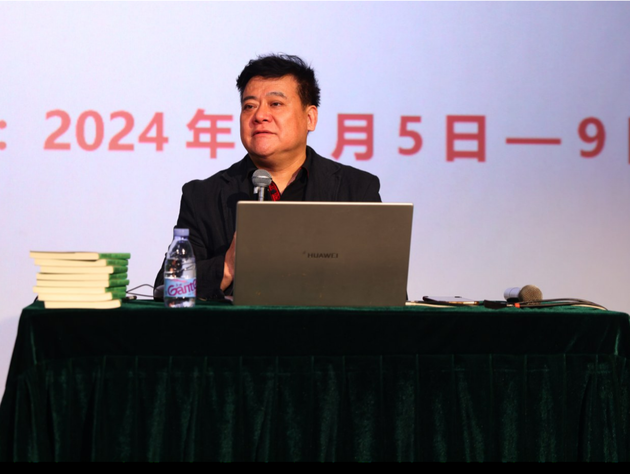 创新戏曲教育模式，传承文化育人新篇