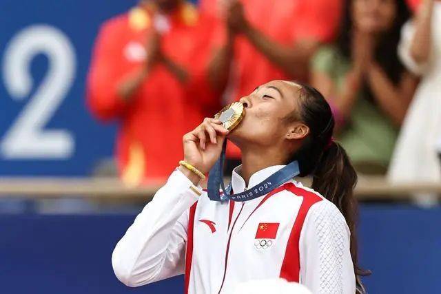 郑钦文、谷爱凌入围福布斯2024女运动员收入前五