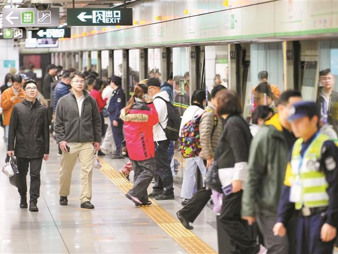 跨年夜及元旦深圳地铁延长运营1至3小时