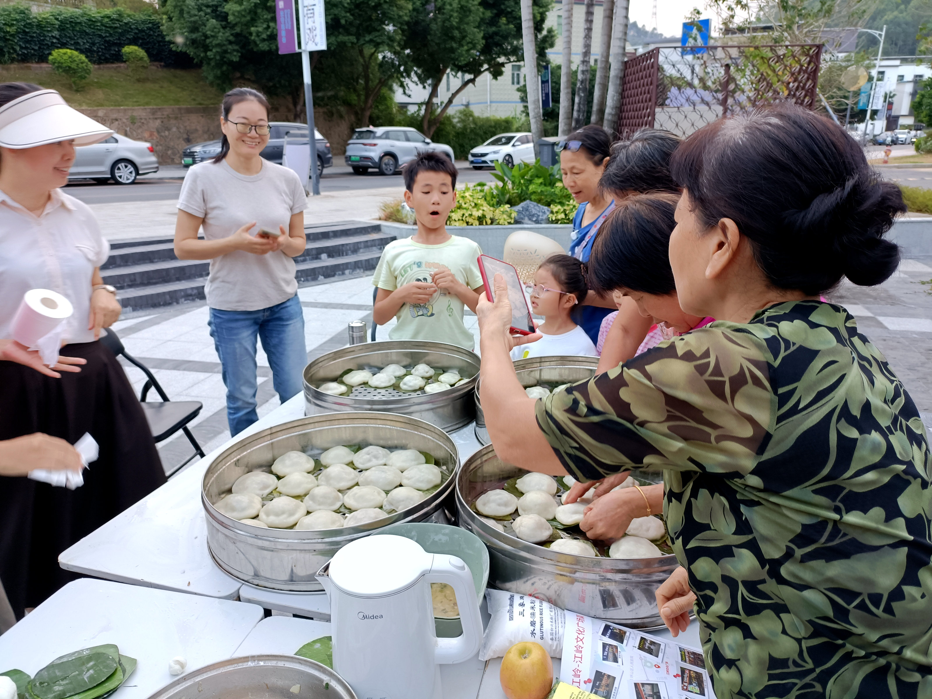 美食DIY、体验非遗……马峦街道举办趣味文化活动