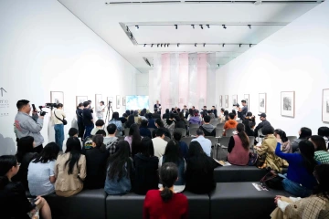 追忆艺术大师，“凝于神——李可染逝世三十五周年纪念活动”在深举行