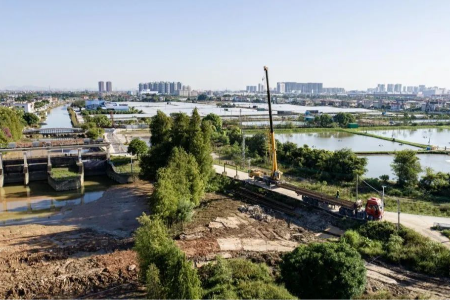 民众街道下深滘水闸启动重建工程，将满足防洪、灌溉、观光等需求