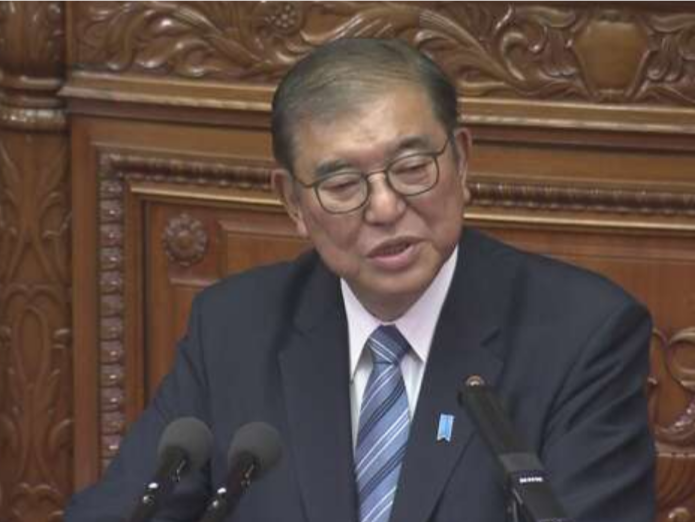 民调显示日本首相石破茂内阁支持率降至38%