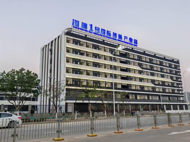 28万平米已竣工！汕尾为入驻企业“拎机投产”量身打造“超级工厂”