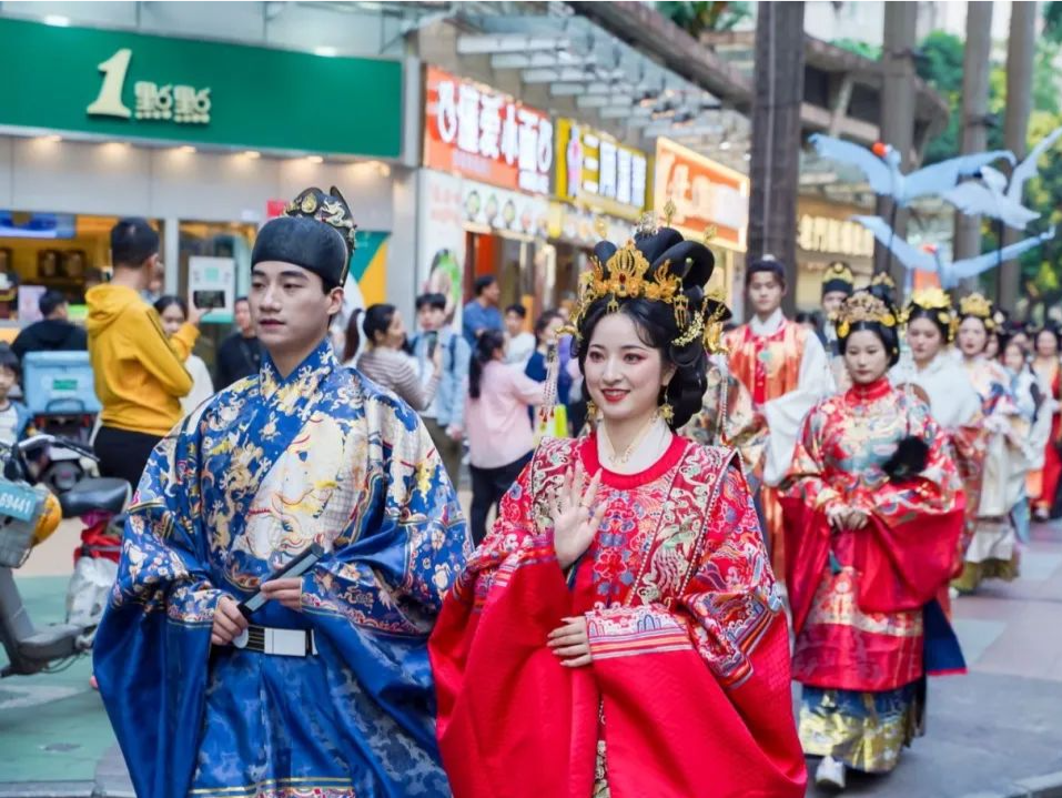 大排场！福田15个围村都来！深圳人在这“提前过年”
