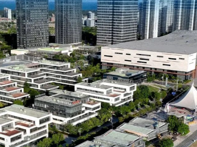 2024年中国经济观察：新质生产力稳步发展