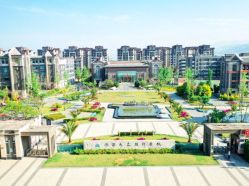 西昌再通报学生坠亡：两名邻班学生被治安处罚，学校及相关责任人员被追责问责