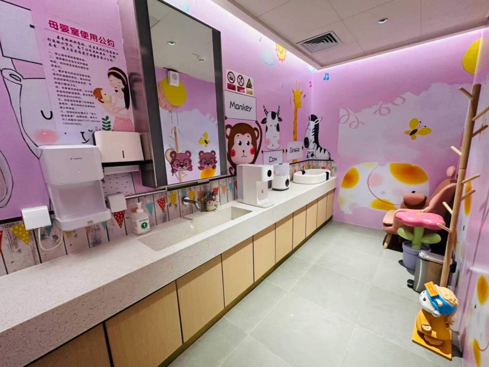 深圳发布国内首个《地铁厕所设计及管理规范》