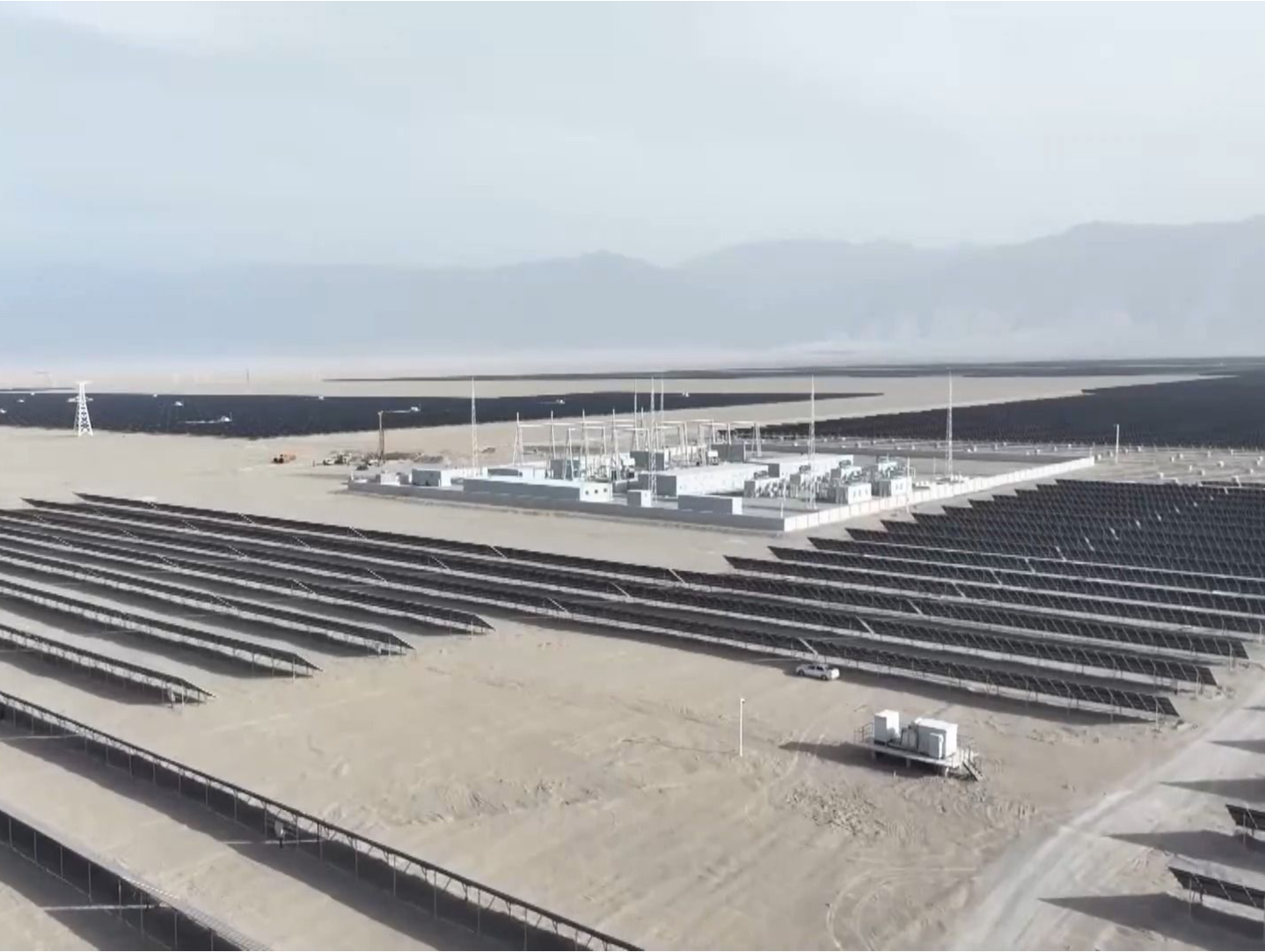 祝贺！我国单体装机规模的最大“沙戈荒”光伏项目成功并网