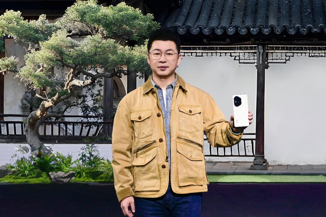 荣耀300系列发布，越级档位的之作引领行业创新发展