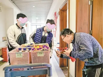 晶报特别报道 | 走进“天使的店”，捕捉那束冬日里的光