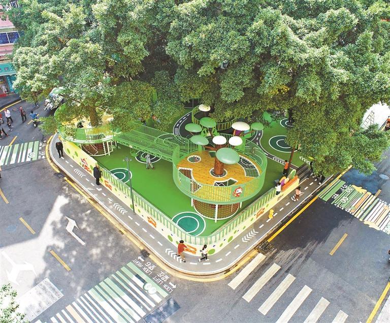 百年大榕树下建起宝宝乐园，福田区首个城中村儿童友好乐园开园