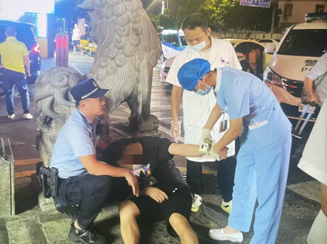 政法群英榜丨张静：扎根社区20年，用无私奉献谱写忠诚之歌
