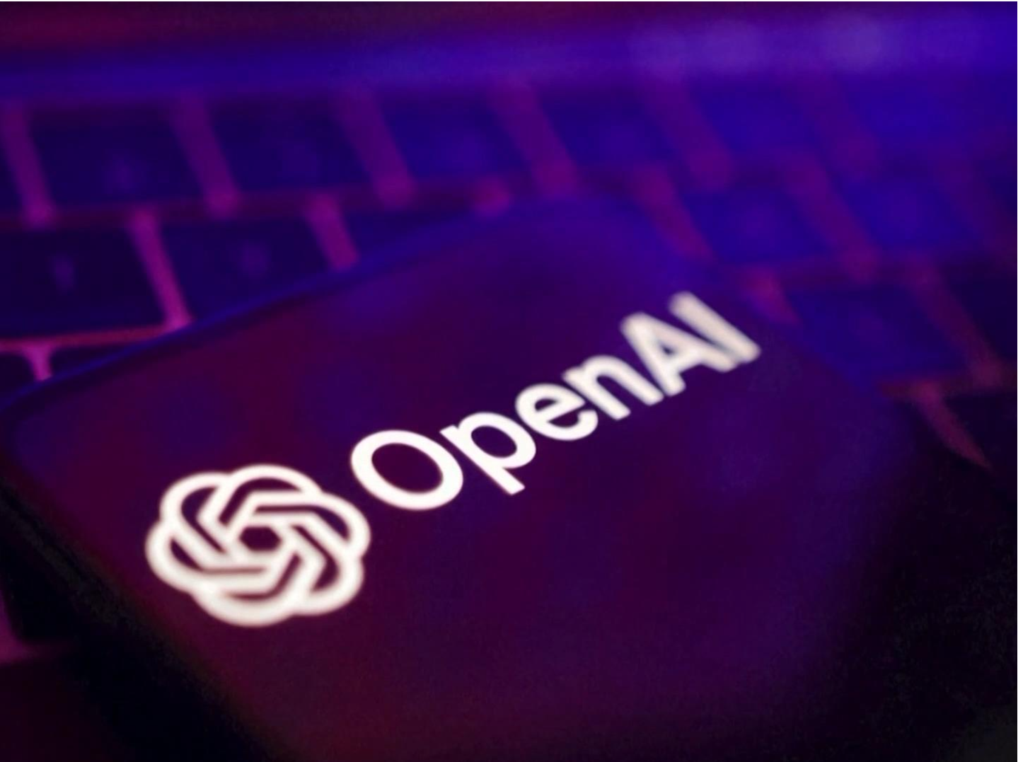 OpenAI回应“宕机”：ChatGPT、Sora流量已基本恢复