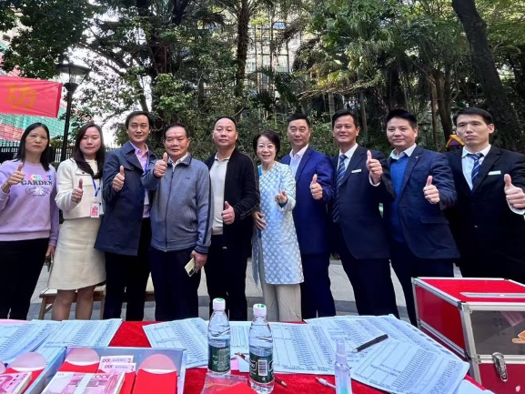 连续7年“发钱”！网友：又是别人家的小区丨小区大件事
