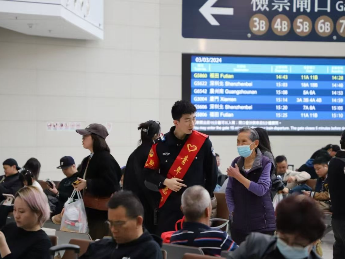 西九龙站开展大客流疏导联合演练 保障客流高峰旅客出行安全