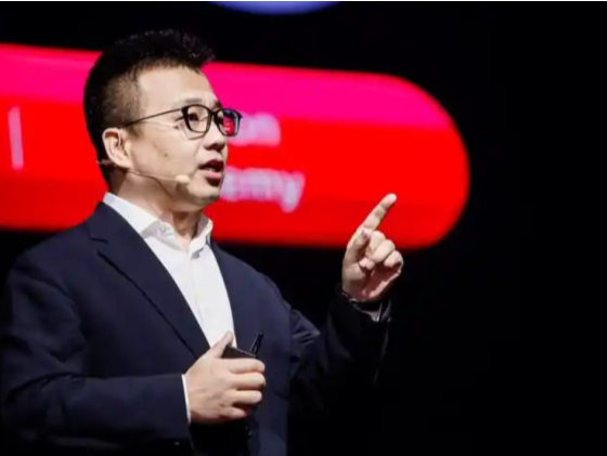 阿里合伙人樊路远就争议发言道歉：伤害了员工感情，自罚三个月工资