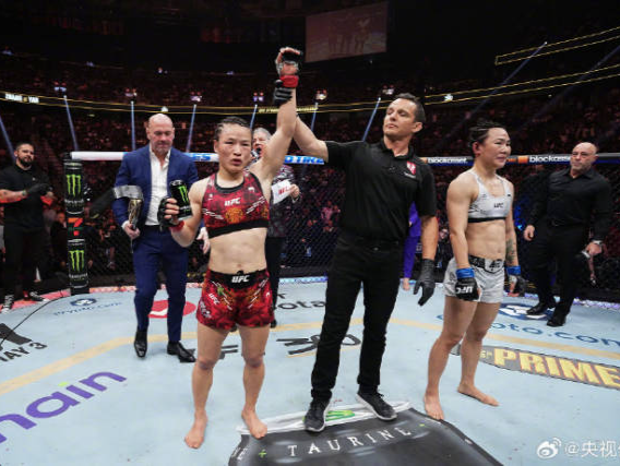 实至名归！张伟丽获世界综合格斗最佳女子选手奖