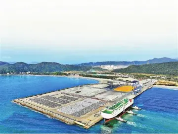 向“新”2024 | 全球汽车“含深量”飙升！深圳加快打造新一代世界一流汽车城 