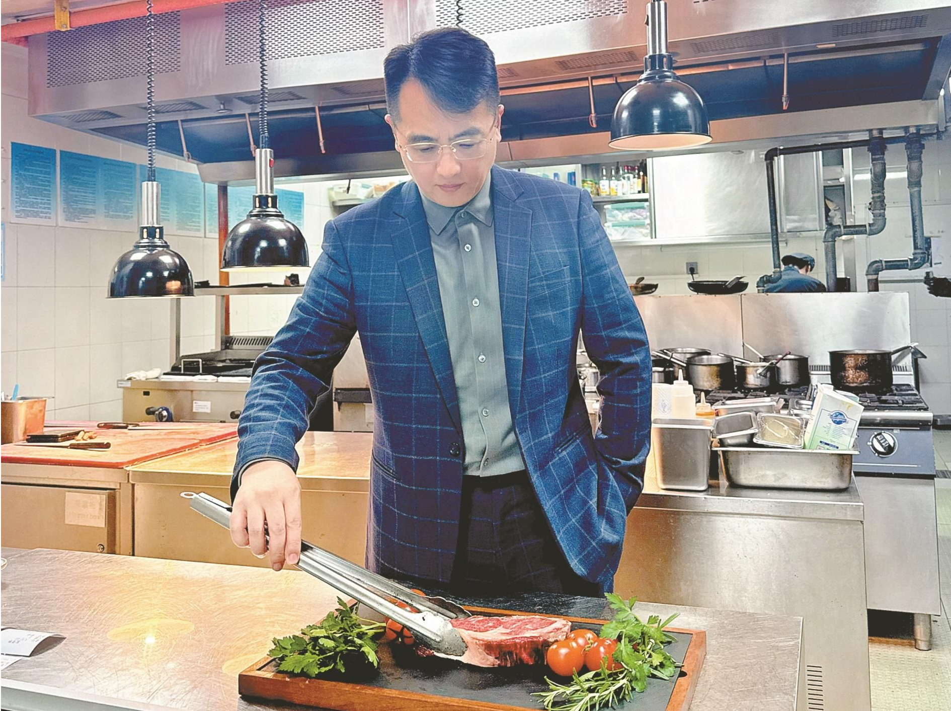 城市英雄 174期 | 畔山牛排联合创始人闫玉波：用金融思维玩转餐饮