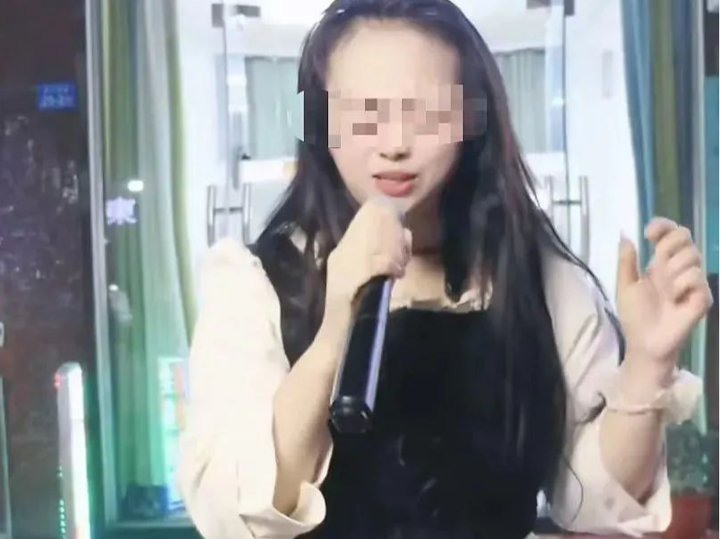 33岁网红上午进手术室下午去世，留下一个十多岁儿子……