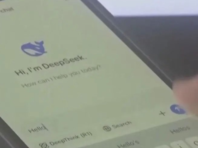 散户大举抄底英伟达，规模创纪录！DeepSeek掀起“地震”，OpenAI首席执行官发声