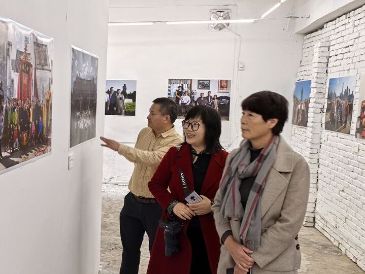 《影像深圳家谱》图片展亮相连州国际摄影年展
