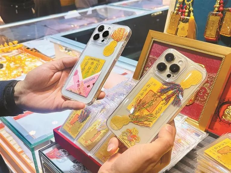 突然爆火！深圳人新年“逗利是”，一不小心能“逗”到黄金