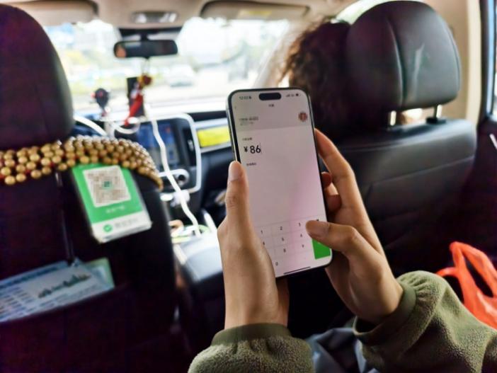 港人可向内地个人商户“扫码”支付了！WeChat港币钱包进一步拓宽商户网络