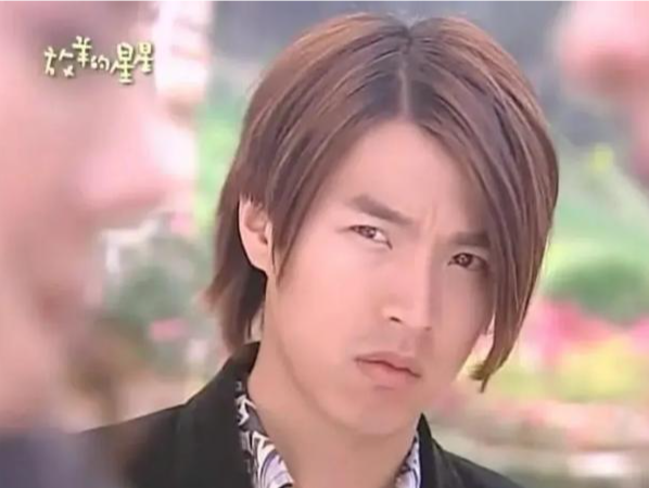 44岁男演员李威卷入杀人案，曾出演《放羊的星星》