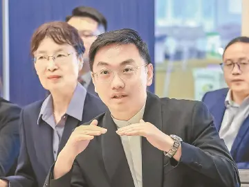 城市英雄 185期｜做一名不被定义的“斜杠律师”