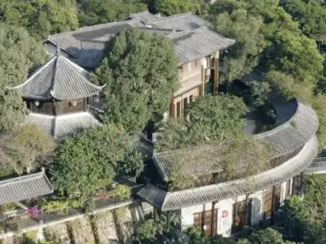 新春走基层 | 甘坑古镇邀游客沉浸式体验客家年
