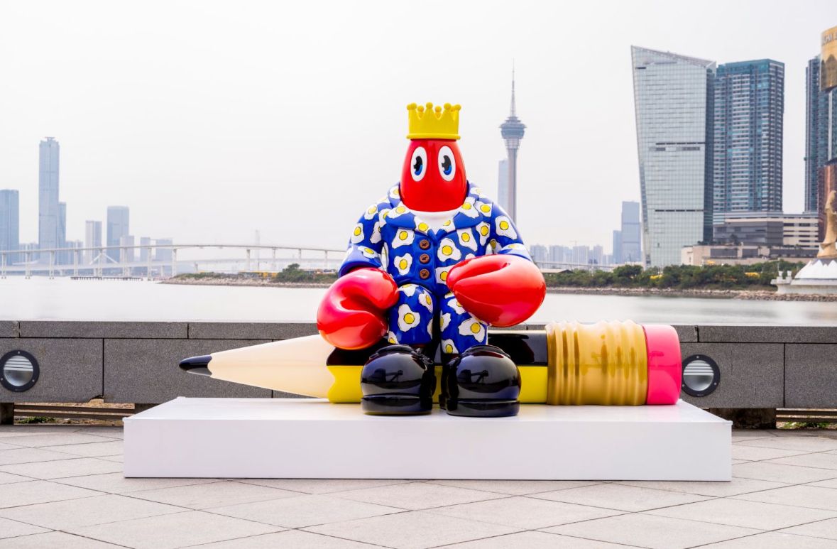 金沙中国为“海滨奇想：龙虾国王畅‘游’澳门”举行开幕式，与英国艺术家菲利普·考尔伯特携手推出全新海洋文旅游项目