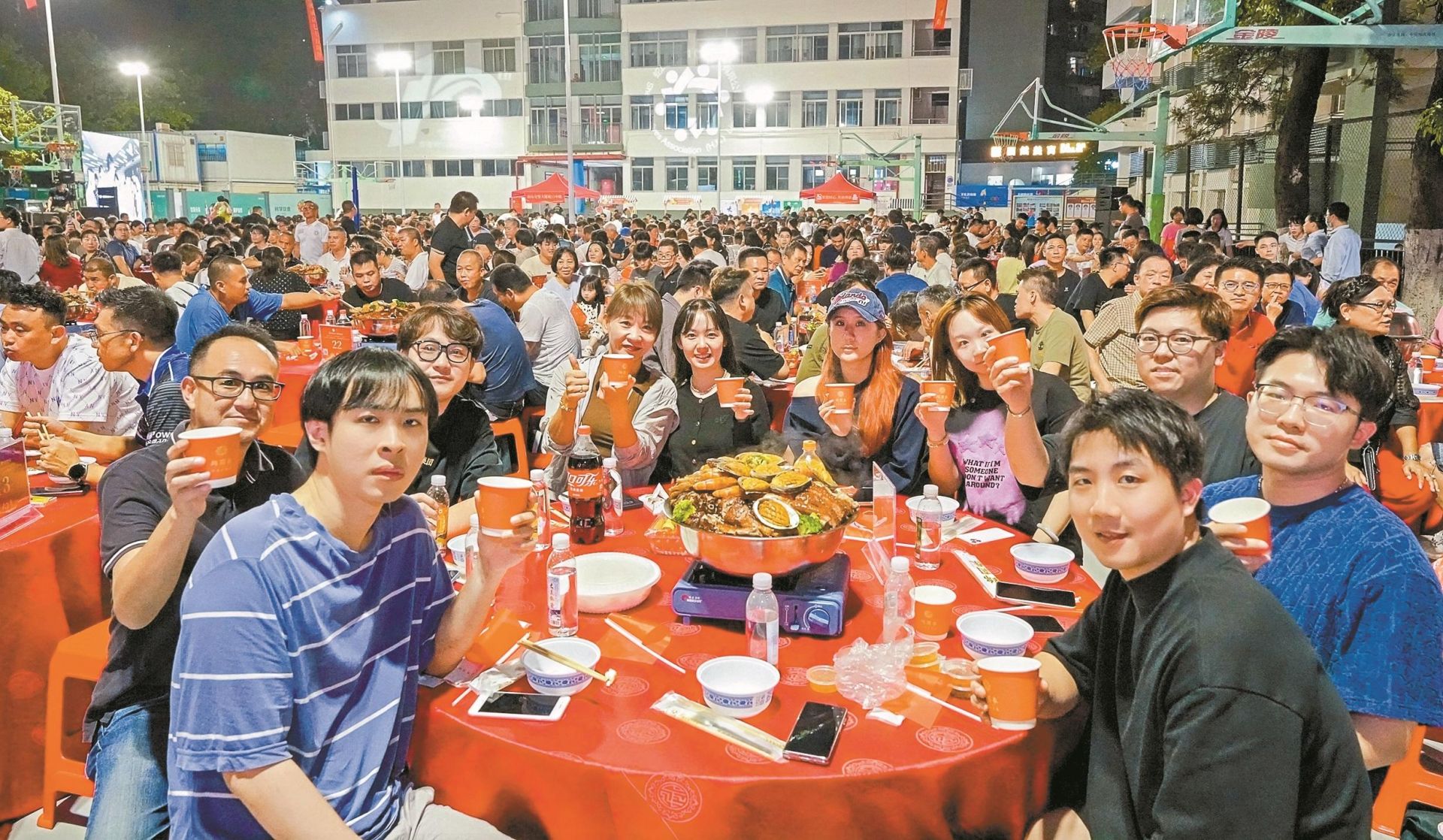晶报特别报道｜盆菜：深港新年的味觉盛宴