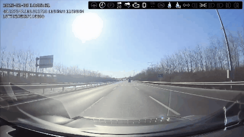 行驶中车辆自动从D挡跳至N挡？新能源车主遭遇高速失速丨有料