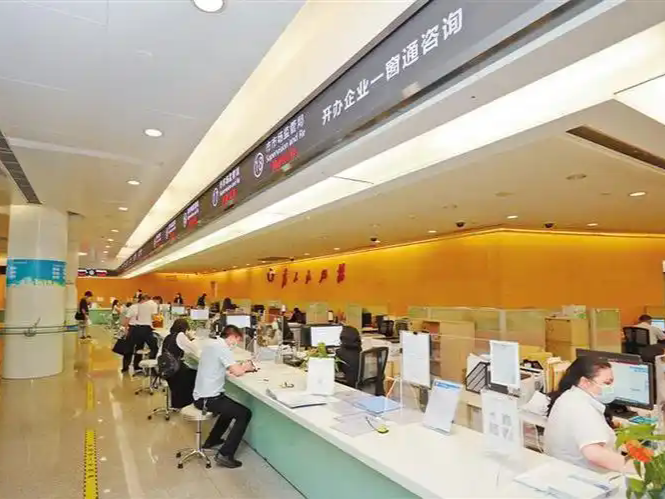 深圳推进“高效办成一件事” 23个重点事项已上线