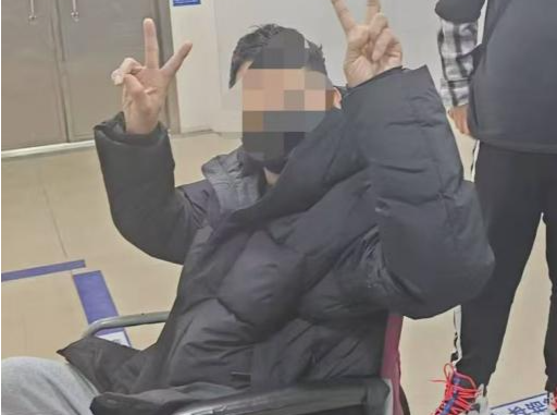 男子凌晨突发胸痛，8小时手术成功“救命保腿”