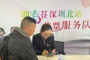 “95后”新晋班长：在春运舞台上彰显担当