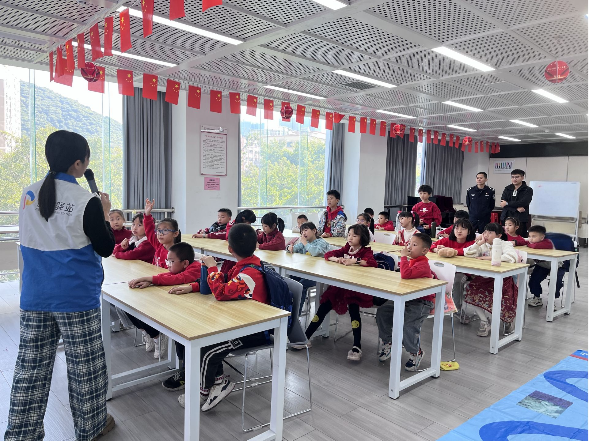 远离毒品，健康成长！南山区桃源街道开展青少年禁毒教育活动