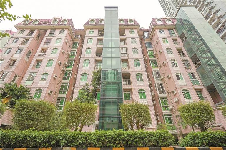 老旧电梯更新每台补贴15万元