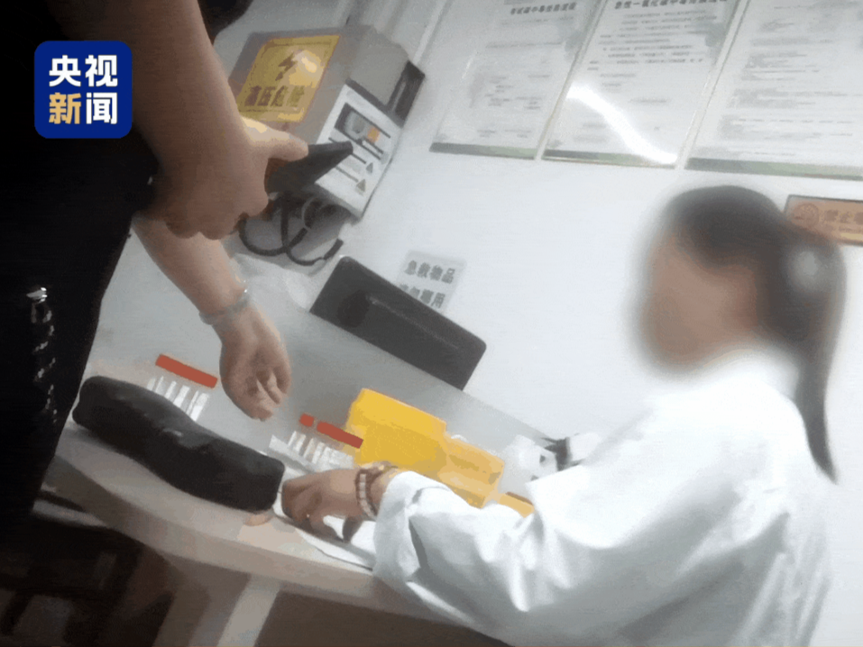 石家庄回应健康证“给钱就办”：已立案调查并责令停办相关业务