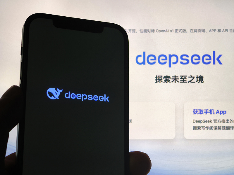 DeepSeek崛起冲击美股 英伟达股价大跌17%