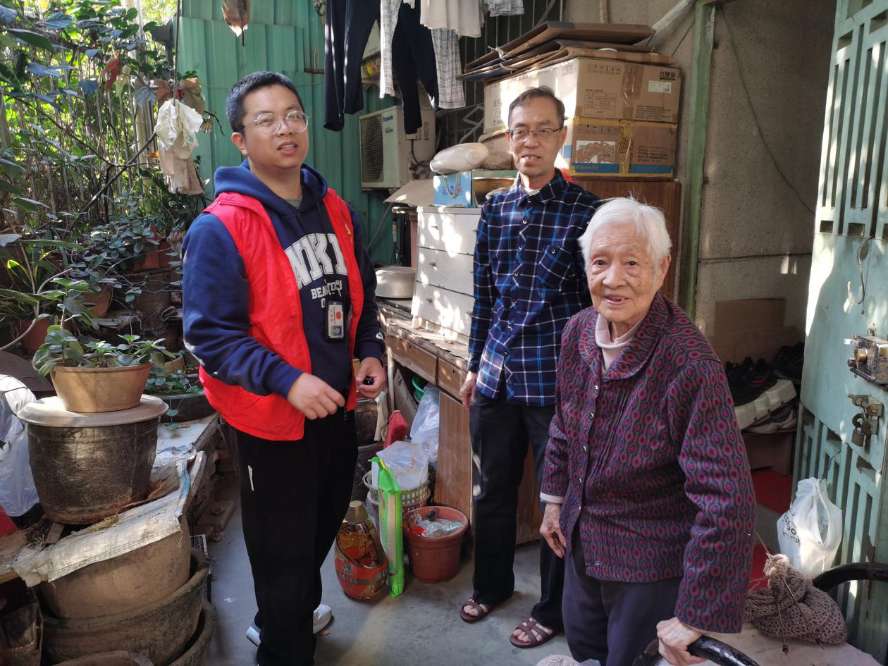 翠竹社区开展“喜迎新春 情暖春节”新春慰问主题活动