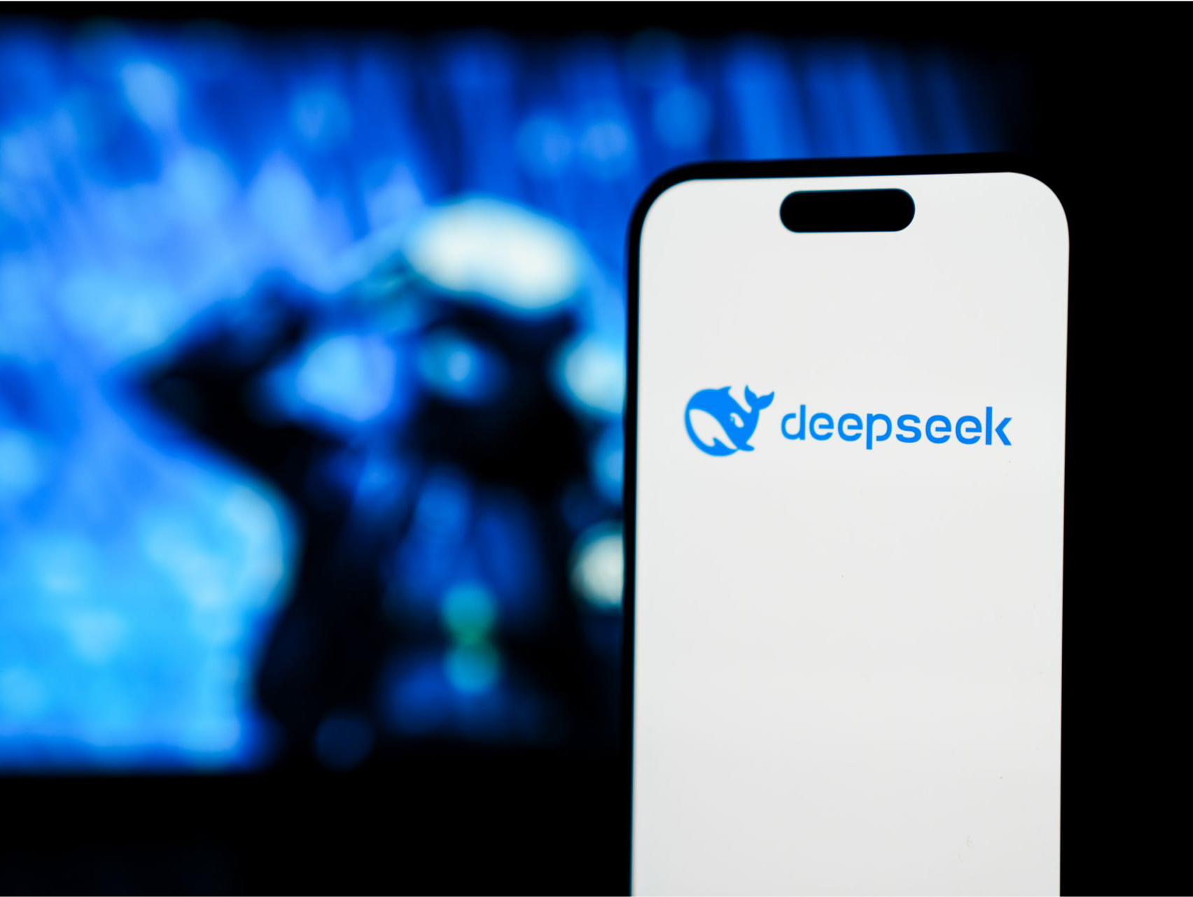 火到宕机的DeepSeek带崩美股！纳指大跌，科技股蒸发近1万亿美元市值