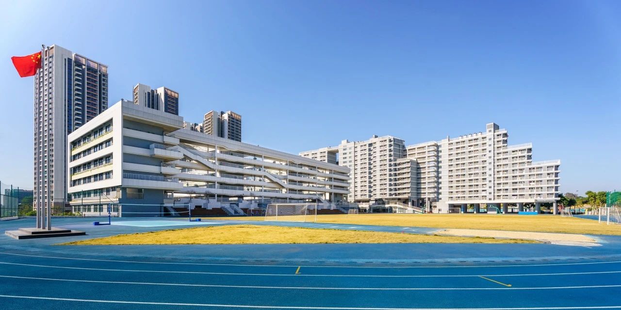 面对晋级机会，教师却拱手相让？！深圳理工大学附属中学的“精神密码”就藏在这一“让”之中