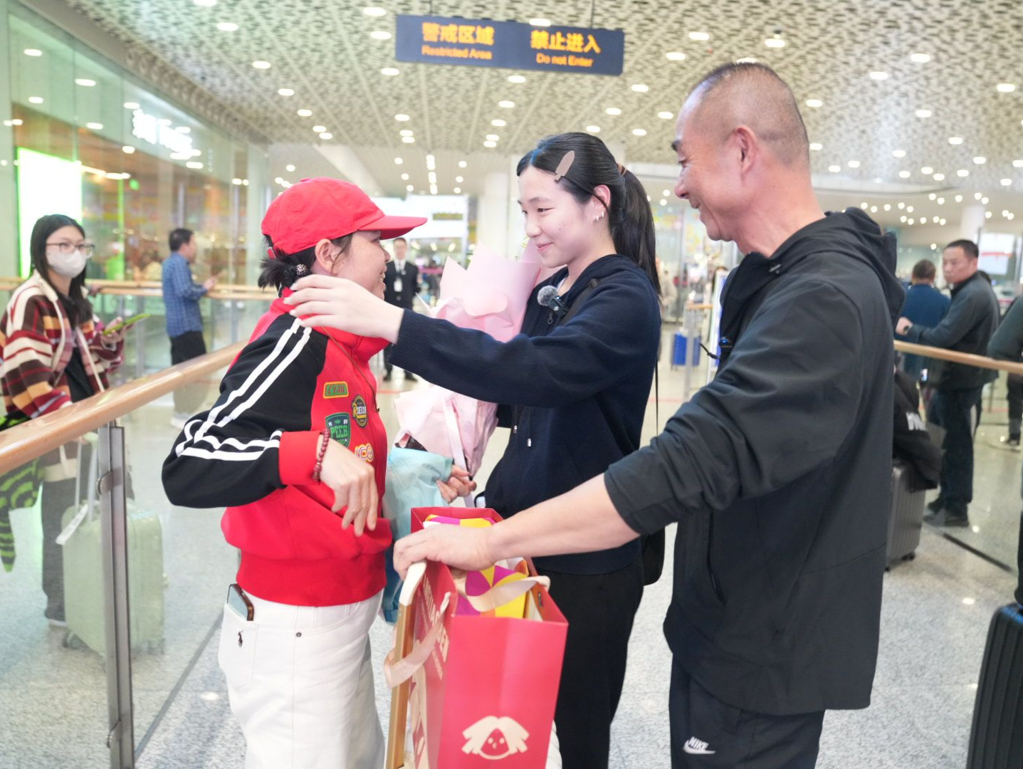 就在明天，“小候鸟”集结！“新春派对”即将开启
