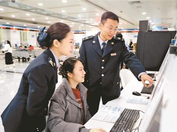2024年深圳税收十件大事——书写高质量推进中国式现代化税务实践深圳新篇章