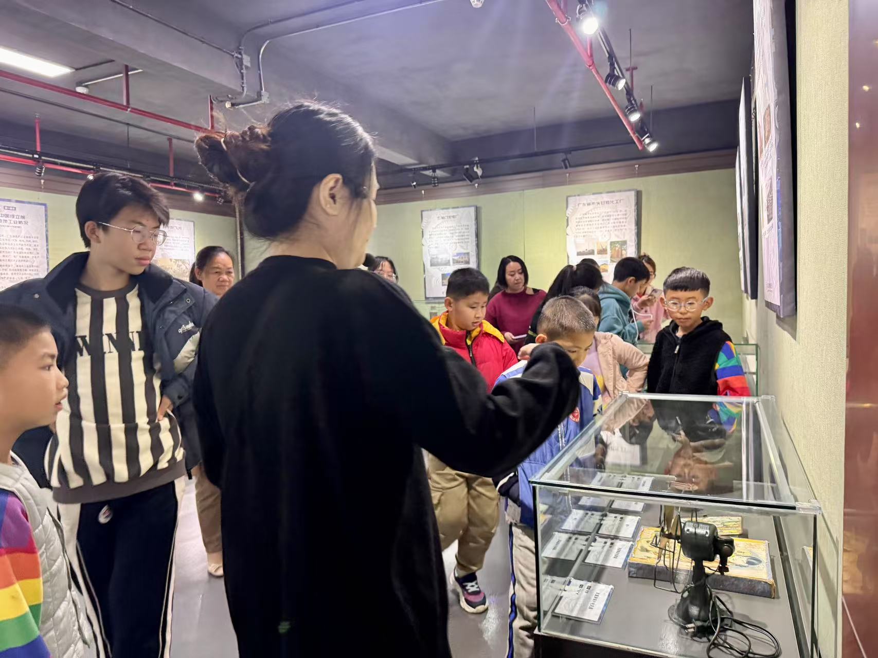 来宝安劳务工博物馆，共赴粤港澳工业百年之约
