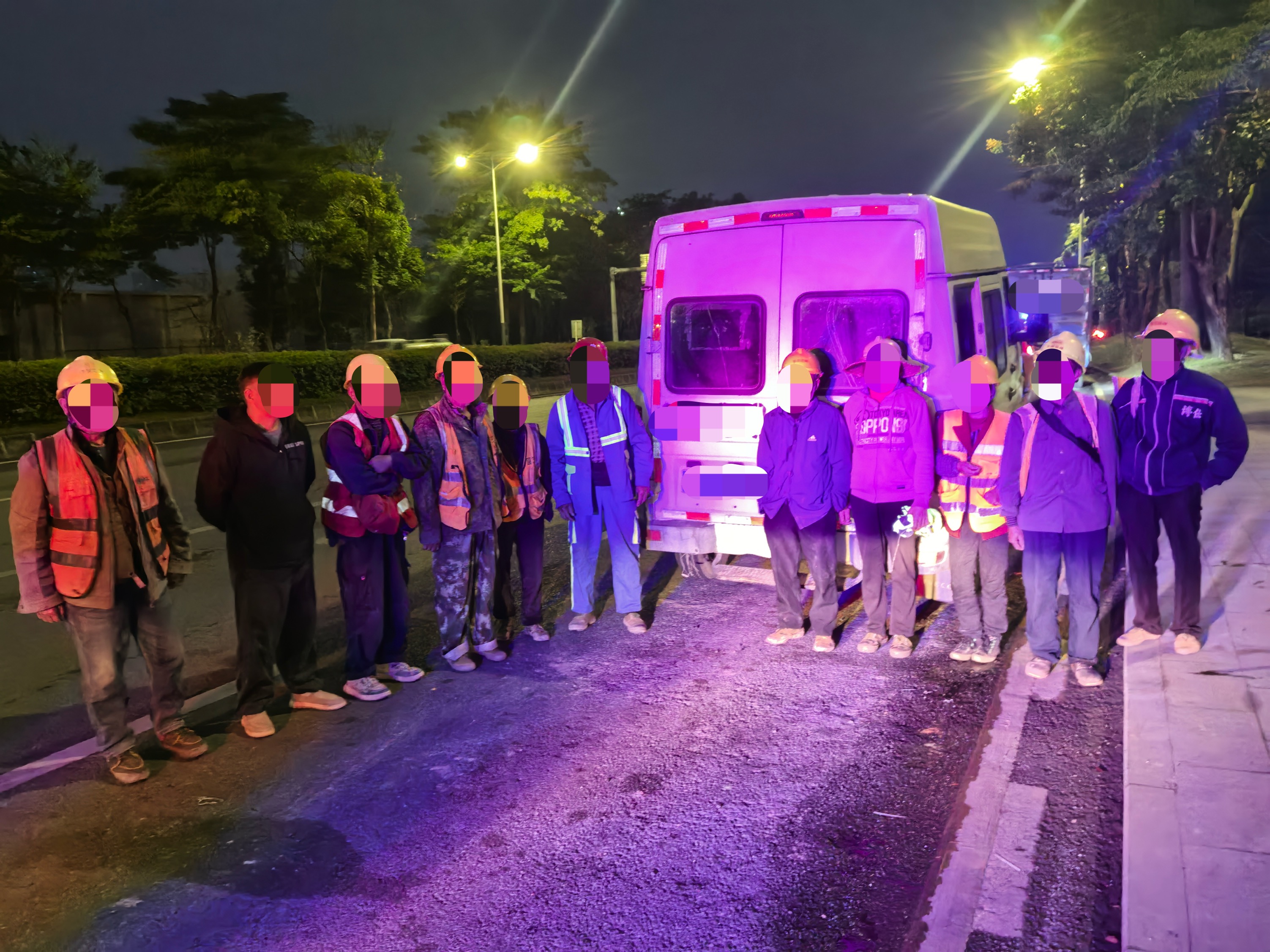 挤一挤没事的？深圳西部高速交警重拳整治超员违法